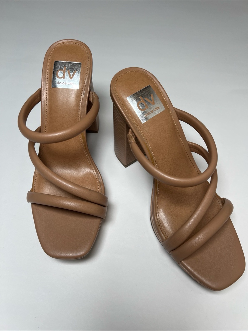 Dolce Vita Nude Block Heel Sandals Women’s 7.5 Square Toe Minimalist Strappy